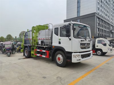 餐廚垃圾車，收集運(yùn)輸剩飯剩菜泔水垃圾我擔(dān)當(dāng)，干濕分離我本領(lǐng)大